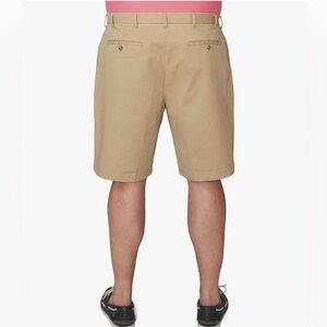 Izod Big & Tall Men's ~Size 54 Saltwater Stretch Chino Shorts
10.5"